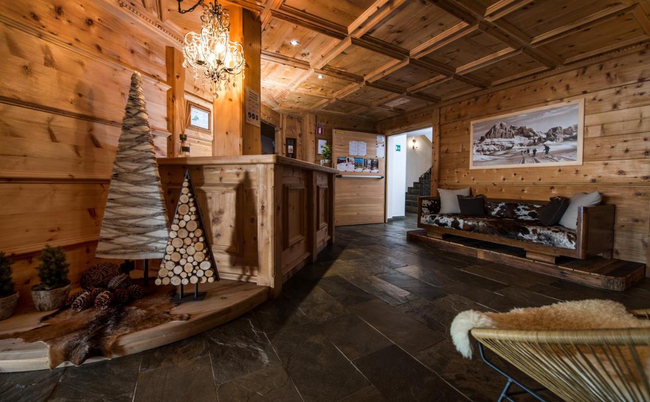 Aparthotel Nei Y Suredl Nevesole Corvara In Badia Exterior foto